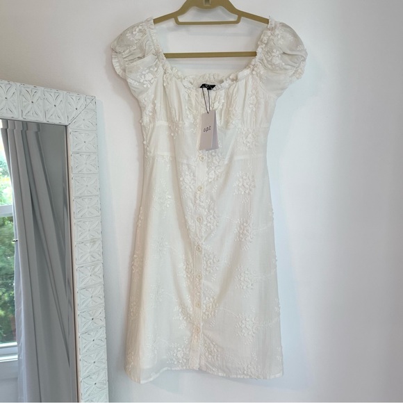 NWT O.P.T. White Ethereal Floral Embroidered Cap Sleeve Mini Dress - Picture 3 of 16